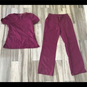 Scrub set